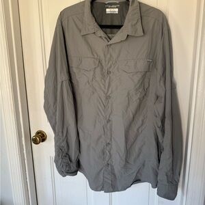 Columbia Men's Gray Lightweight Shirt sun protection Omni-Shade